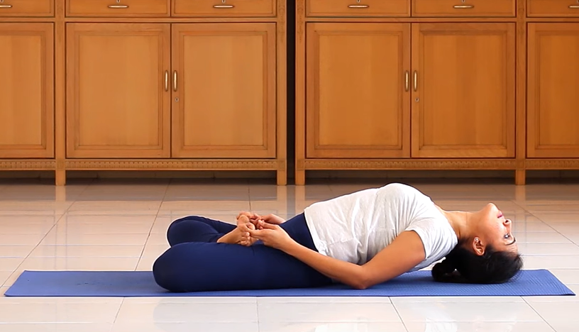 मत्स्यासन (Fish Pose)