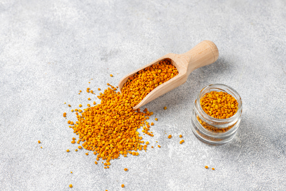 <a href="https://www.freepik.com/free-photo/medicine-food-bee-pollen_10071517.htm#query=FENUGREEK&position=5&from_view=search&track=sph">Image by azerbaijan_stockers</a> on Freepik