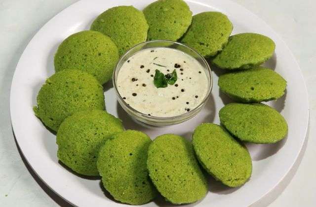 Palak Rava Idli Recipe